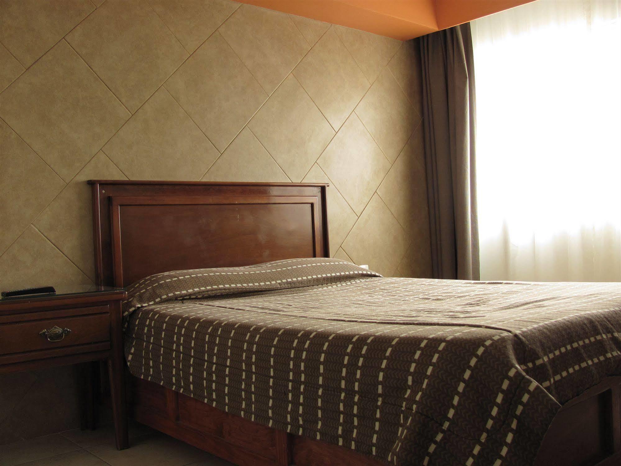 Hotel San Luis San Luis Potosí Extérieur photo